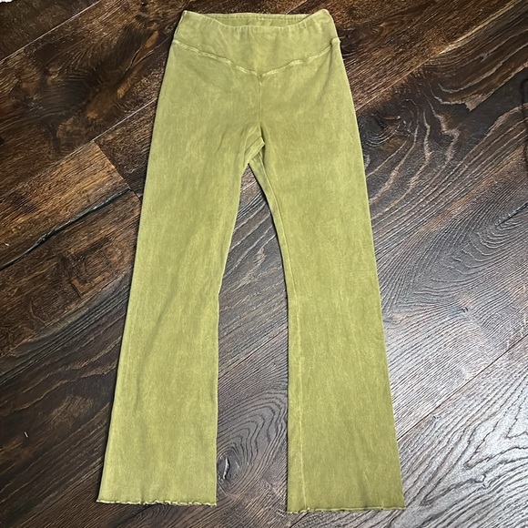FP Movement Pants Flare Right On High Rise Olive Green - Picture 2 of 7